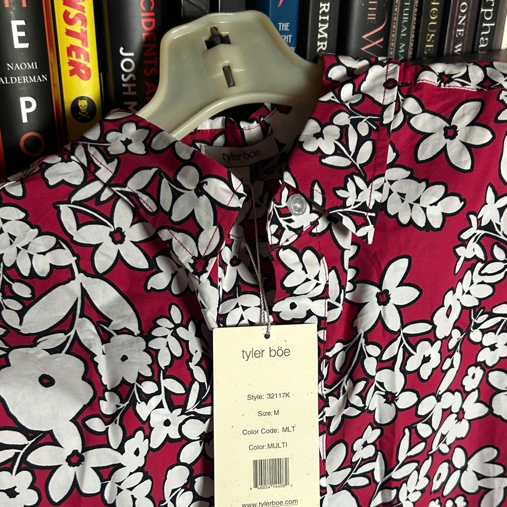 Tyler Boe Red and White Floral Blouse - Picture 4 of 13